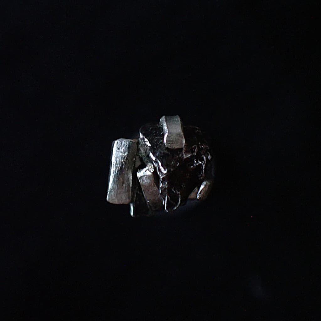pierce